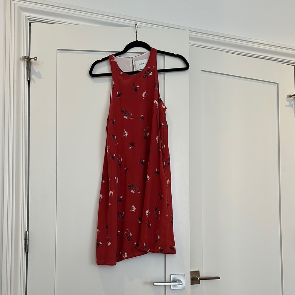 Chic Red Floral Dress